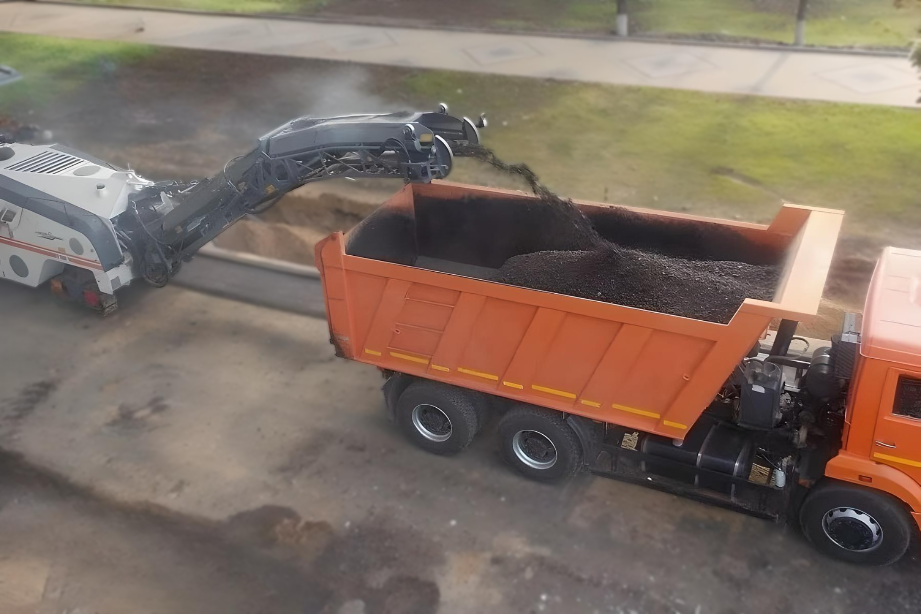 asphalt chips22